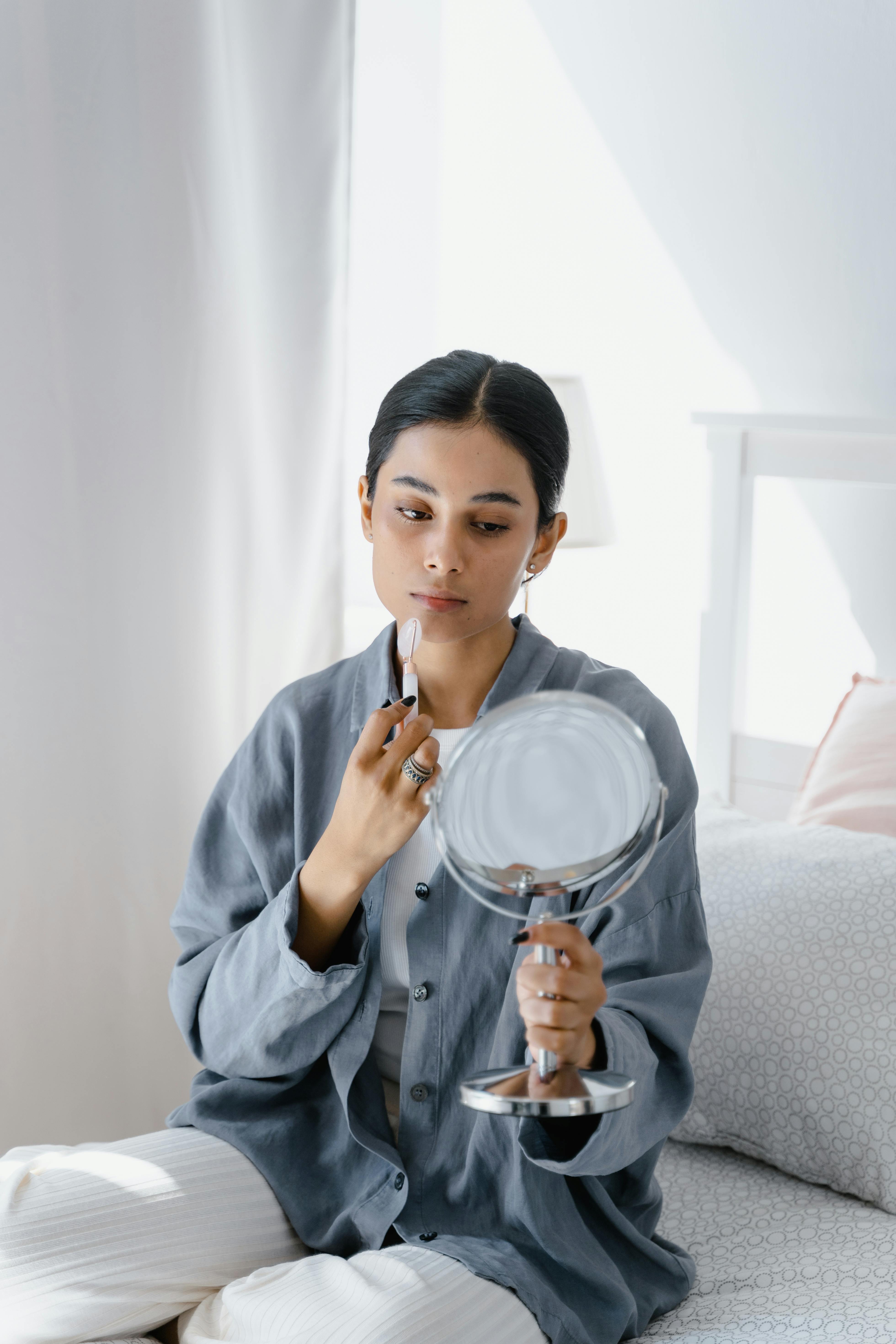 霓虹夜航 封面图片